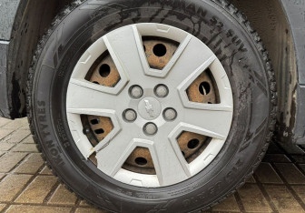 Подержанный автомобиль Chevrolet Orlando 2012 года (14 фото)