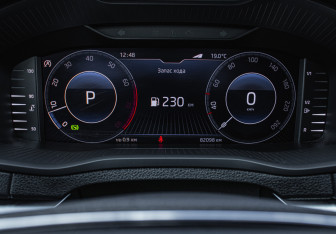 Подержанный автомобиль Skoda Karoq 2020 года (11 фото)