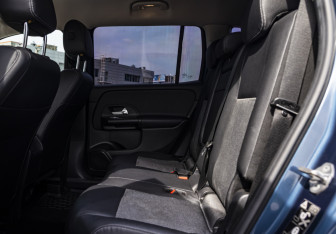 Подержанный автомобиль Mercedes-Benz GLB 2020 года (13 фото)