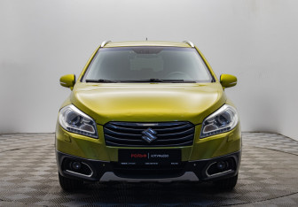 Подержанный автомобиль Suzuki SX4 Hatchback 2014 года (8 фото)
