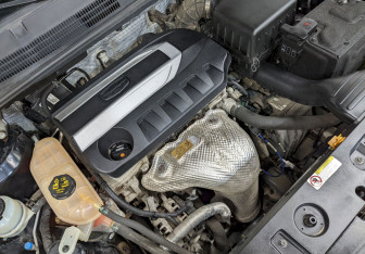 Подержанный автомобиль Geely Emgrand X7 2019 года (9 фото)