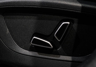 Подержанный автомобиль Changan UNI-S 2024 года (13 фото)