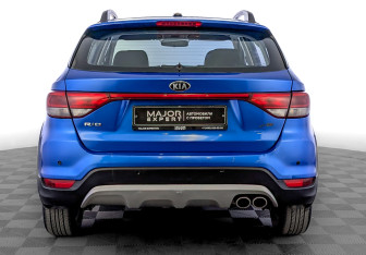 Подержанный автомобиль Kia Rio Hatchback 2019 года (6 фото)