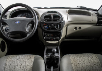 Подержанный автомобиль LADA (ВАЗ) Kalina Hatchback 2007 года (11 фото)