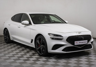 Подержанный автомобиль Genesis G70 2020 года (3 фото)