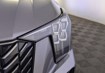 Подержанный автомобиль GAC GS8 2024 года (11 фото)