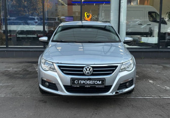 Подержанный автомобиль Volkswagen Passat CC 2011 года (2 фото)