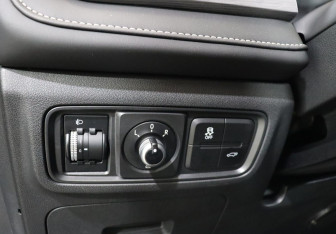 Подержанный автомобиль JAC JS6 2023 года (12 фото)