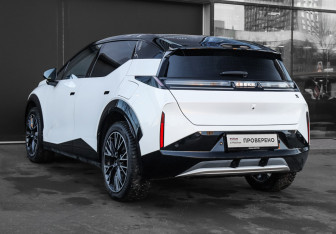 Подержанный автомобиль Zeekr X 2023 года (6 фото)