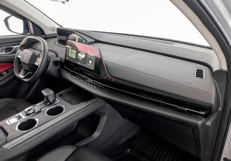 Подержанный автомобиль Changan CS55PLUS 2024 года (11 фото)