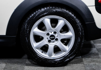 Подержанный автомобиль MINI Clubman Hatchback 2012 года (14 фото)