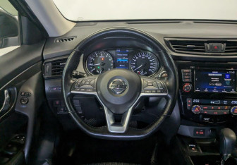 Подержанный автомобиль Nissan X-Trail 2021 года (22 фото)