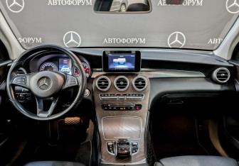 Подержанный автомобиль Mercedes-Benz GLC Coupe 2017 года (14 фото)