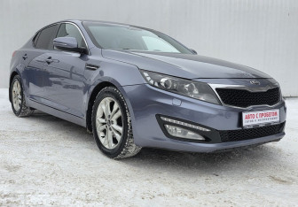 Подержанный автомобиль Kia Optima Sedan 2012 года (3 фото)