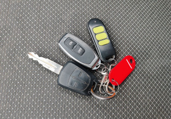 Подержанный автомобиль Opel Antara 2008 года (11 фото)