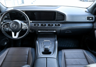 Подержанный автомобиль Mercedes-Benz GLE 2020 года (14 фото)