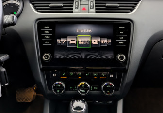 Подержанный автомобиль Skoda Octavia Liftback 2017 года (15 фото)