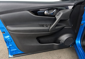 Подержанный автомобиль Nissan Qashqai 2020 года (19 фото)