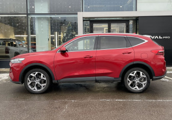 Подержанный автомобиль Haval F7 2024 года (8 фото)