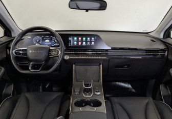 Подержанный автомобиль Omoda C5 2024 года (14 фото)