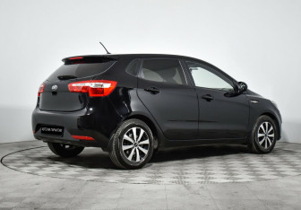Подержанный автомобиль Kia Rio Hatchback 2014 года (5 фото)