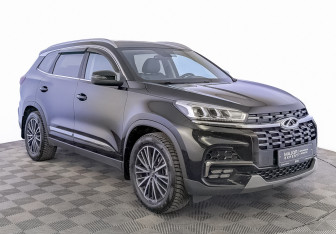 Подержанный автомобиль Chery Tiggo 8 2022 года (3 фото)