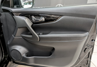 Подержанный автомобиль Nissan Qashqai 2021 года (24 фото)