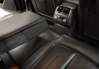 Подержанный автомобиль Audi A6 Sedan 2013 года (33 фото)