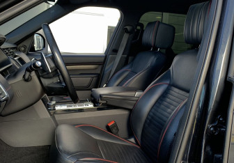 Подержанный автомобиль Land Rover Discovery 2019 года (25 фото)