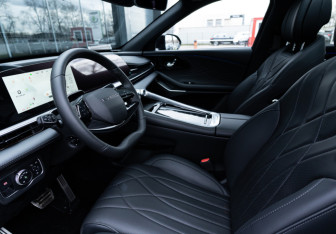 Новый Exeed RX 2024 (17 фото)