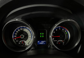 Подержанный автомобиль Mitsubishi Pajero 2008 года (11 фото)