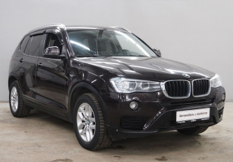 Подержанный автомобиль BMW X3 2016 года (3 фото)