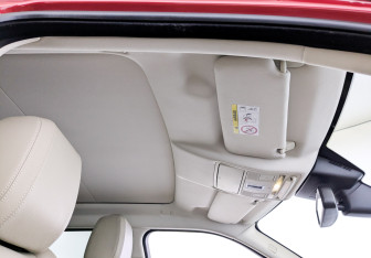 Подержанный автомобиль Land Rover Range Rover Evoque 2015 года (23 фото)