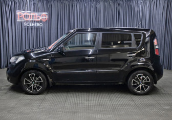 Подержанный автомобиль Kia Soul 2011 года (8 фото)