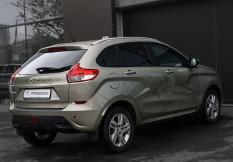 Подержанный автомобиль LADA (ВАЗ) XRAY 2022 года (5 фото)