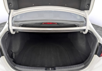 Подержанный автомобиль Kia Cerato Sedan 2019 года (10 фото)