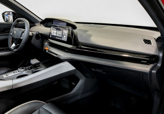 Новый Changan UNI-V 2024 (9 фото)