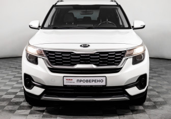 Подержанный автомобиль Kia Seltos 2021 года (2 фото)