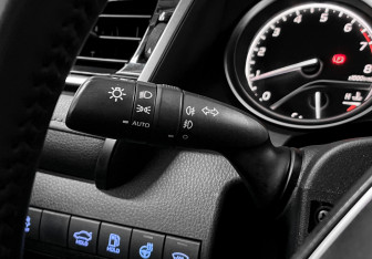 Подержанный автомобиль Toyota Camry Sedan 2020 года (21 фото)