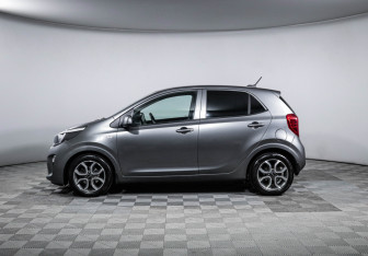 Подержанный автомобиль Kia Picanto 2022 года (8 фото)
