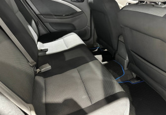 Подержанный автомобиль Chevrolet Lacetti Hatchback 2012 года (12 фото)