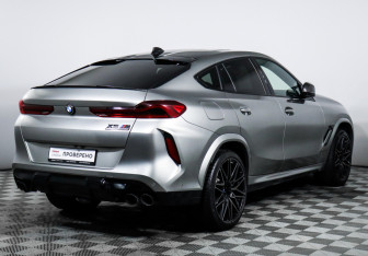 Подержанный автомобиль BMW X6 M 2021 года (5 фото)