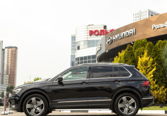Подержанный автомобиль Volkswagen Tiguan 2018 года (6 фото)