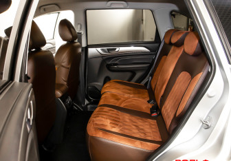 Подержанный автомобиль Haval M6 2023 года (8 фото)