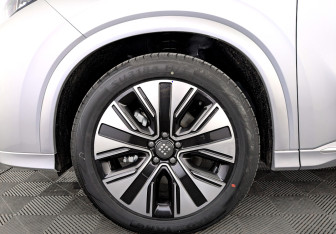 Новый Evolute i-SPACE 2025 (7 фото)