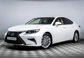 Подержанный автомобиль Lexus ES 2015 года (1 фото)