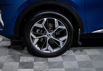 Подержанный автомобиль Haval F7 2021 года (15 фото)
