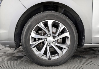 Подержанный автомобиль Haval Jolion 2023 года (17 фото)