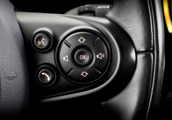 Подержанный автомобиль MINI Countryman 2021 года (29 фото)