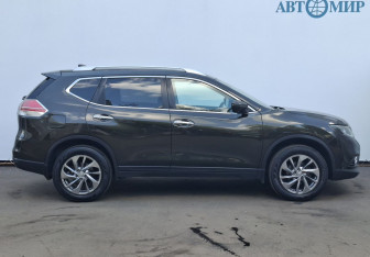 Подержанный автомобиль Nissan X-Trail 2018 года (4 фото)